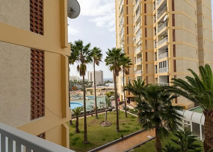 Buena Vista Torres Yomely * Arona (Tenerife)